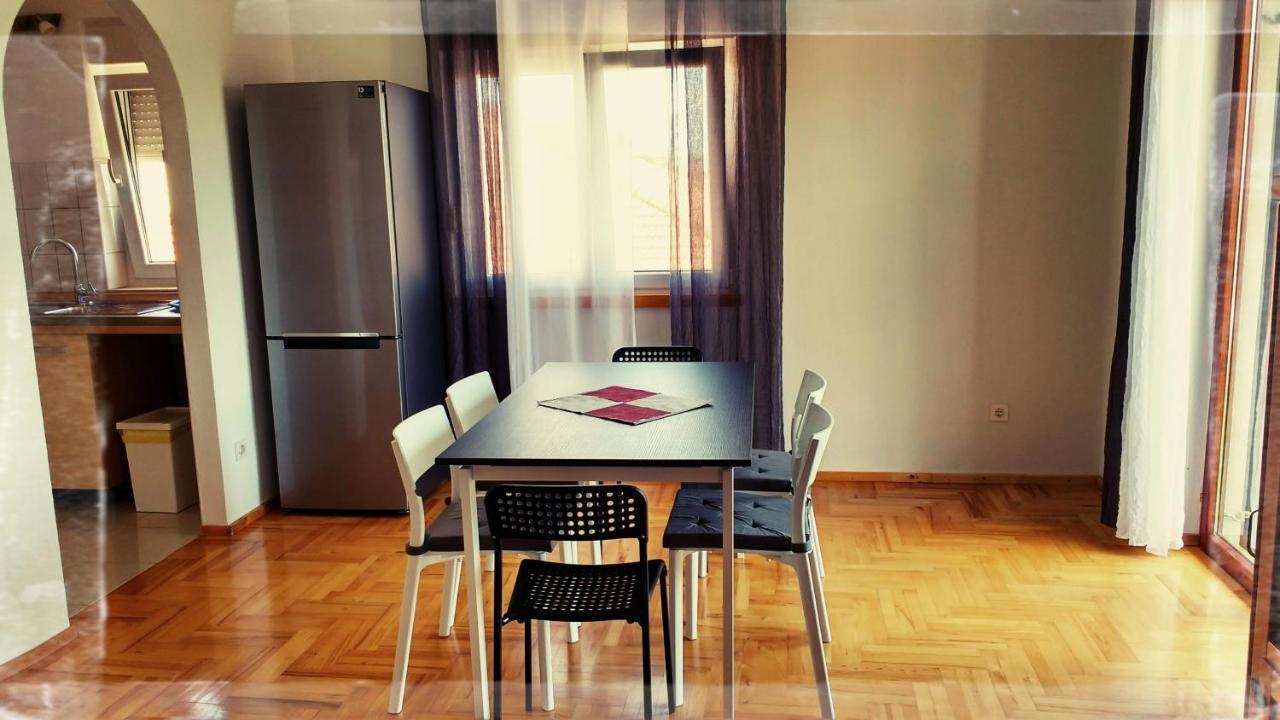 Lu-Do Apartments Trogir Bagian luar foto