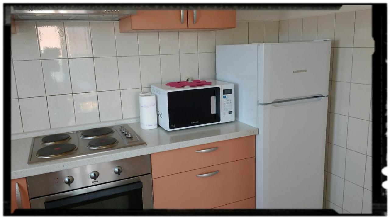 Lu-Do Apartments Trogir Bagian luar foto